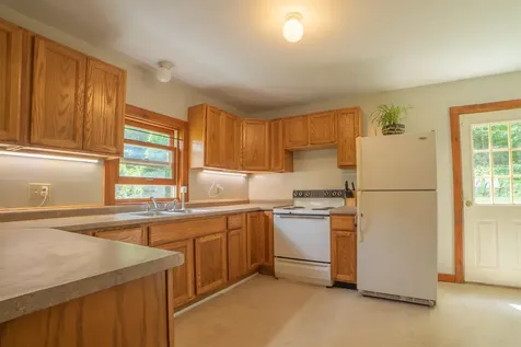 12 Culbertson Drive Brattleboro VT 05301