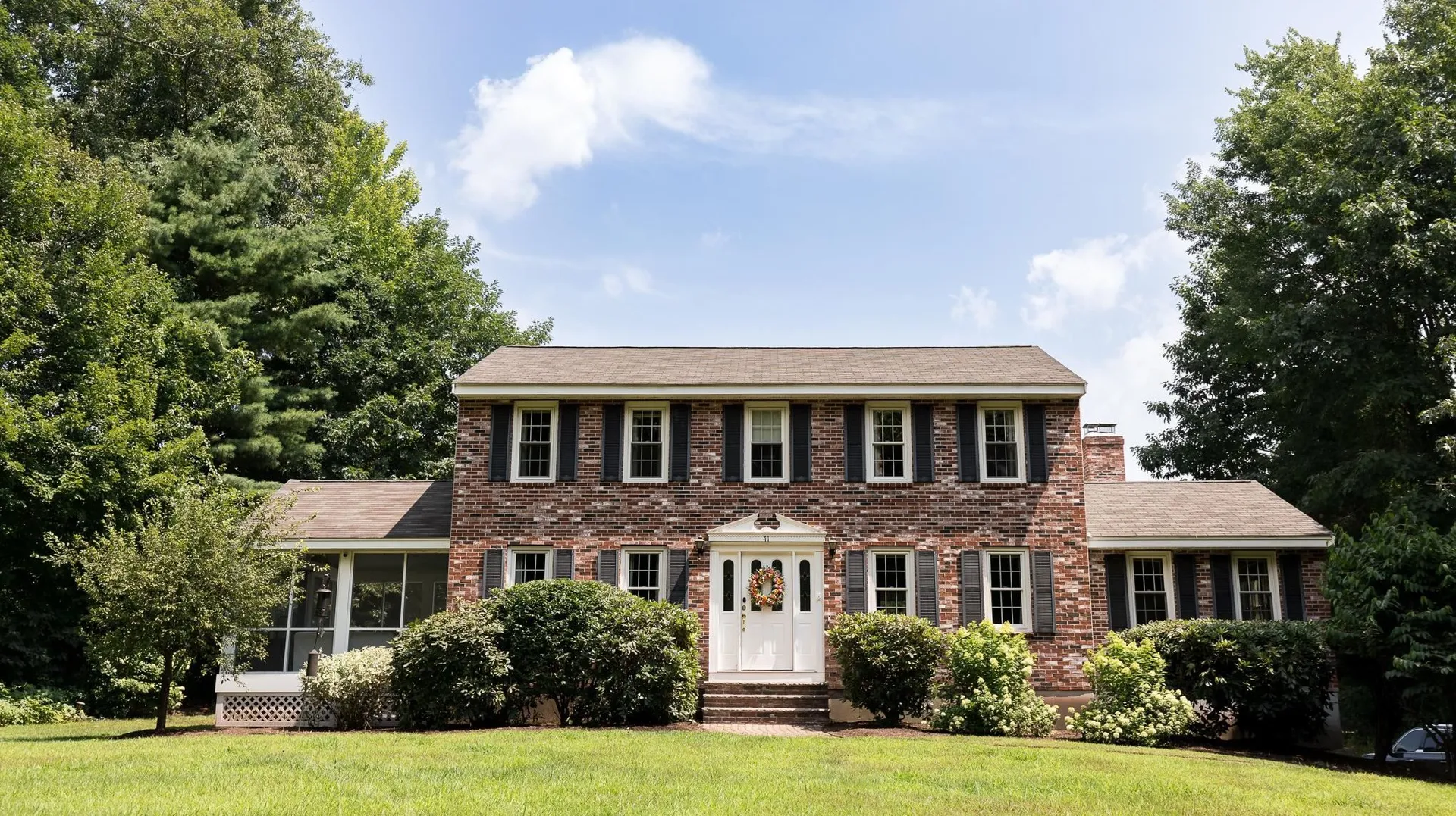 41 Golden Oaks Drive Salem NH 03079