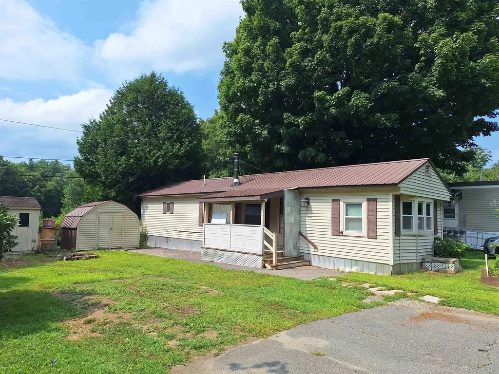 10 Hogan Lane Walpole NH 03608