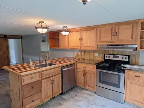 10 Hogan Lane Walpole NH 03608