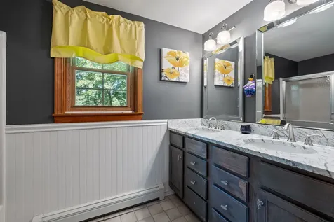 12 Deer Run Road North Hampton NH 03862
