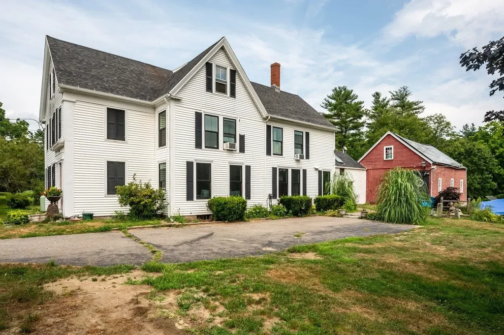 103 Exeter Road Newfields NH 03856