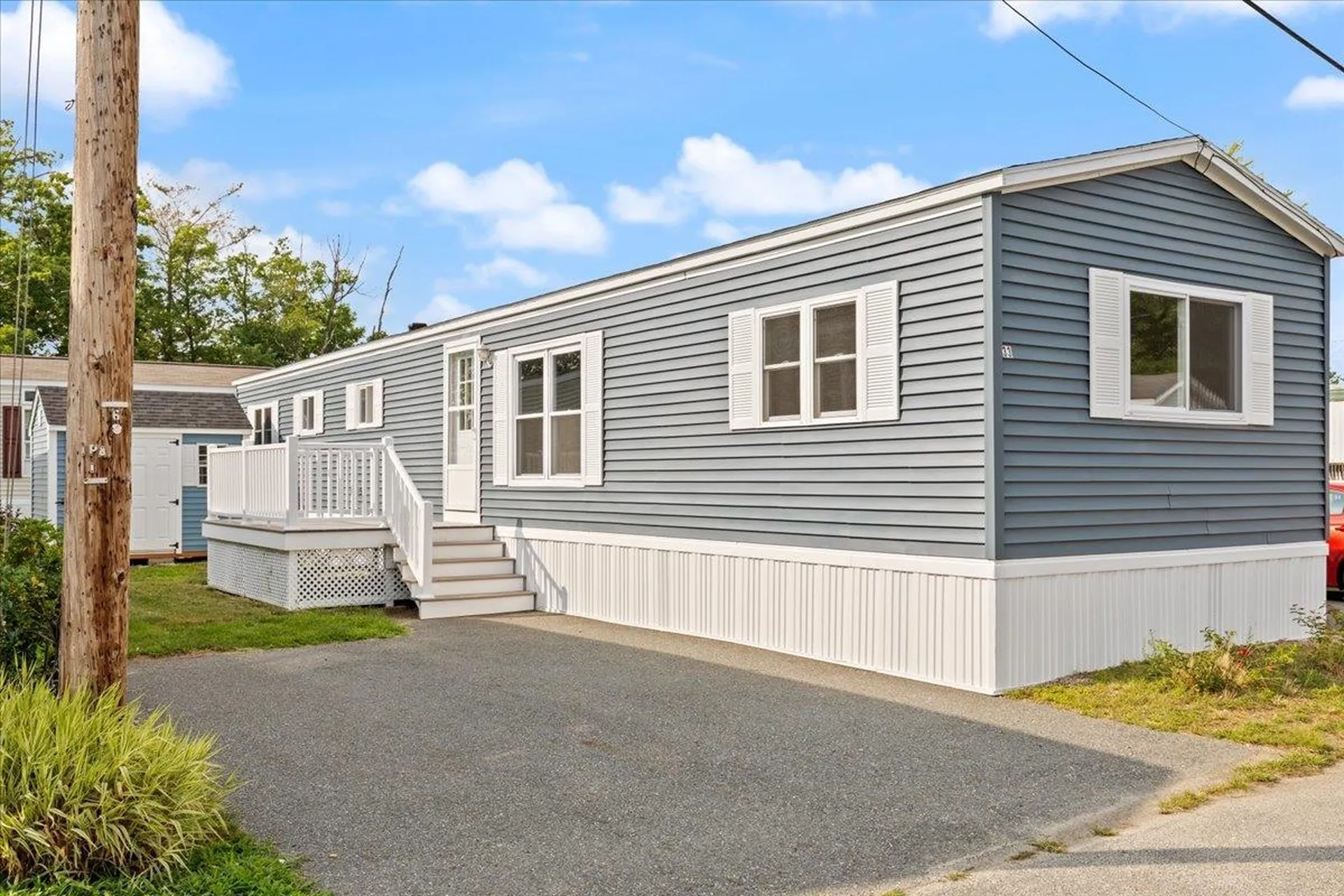 33 Brookwood Drive Salem NH 03079