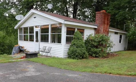 12 Long Stack Lane Wolfeboro NH 03894