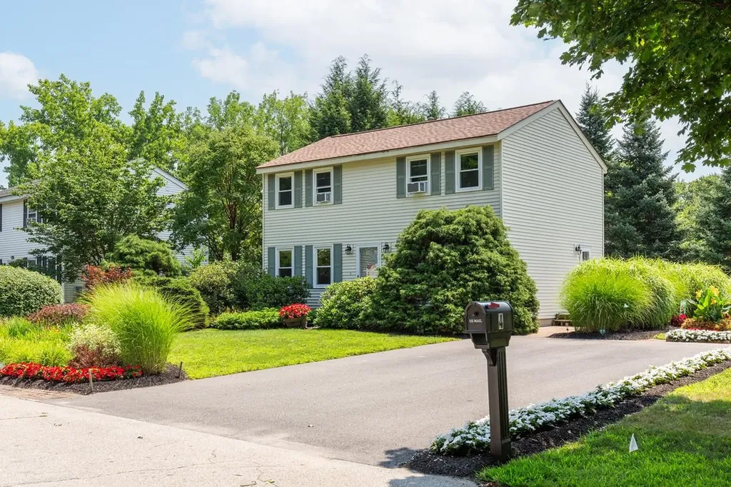 4 Wildflower Drive Concord NH 03303