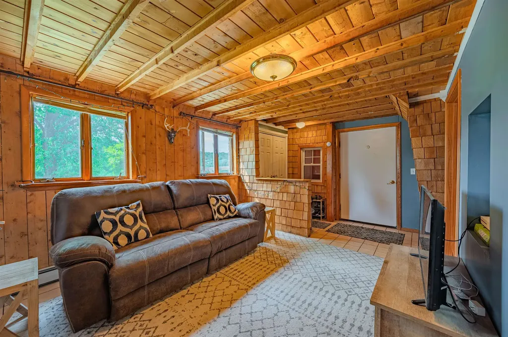 1002 South Barre Road Barre Town VT 05641