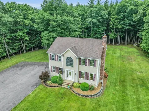 42 Woodland Heights Swanzey NH 03446