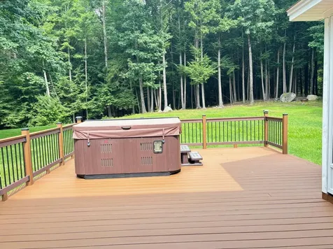 42 Woodland Heights Swanzey NH 03446