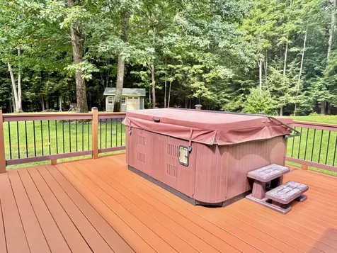 42 Woodland Heights Swanzey NH 03446