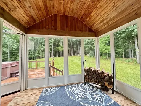 42 Woodland Heights Swanzey NH 03446