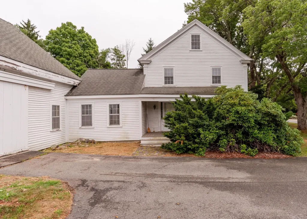 424 Central Road Rye NH 03870