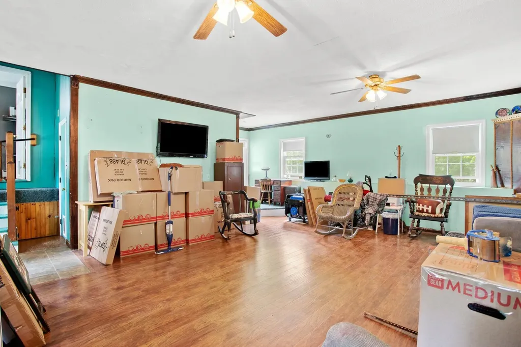 22 Parker Mountain Road Strafford NH 03884