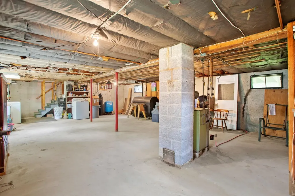 22 Parker Mountain Road Strafford NH 03884
