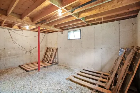 22 Parker Mountain Road Strafford NH 03884