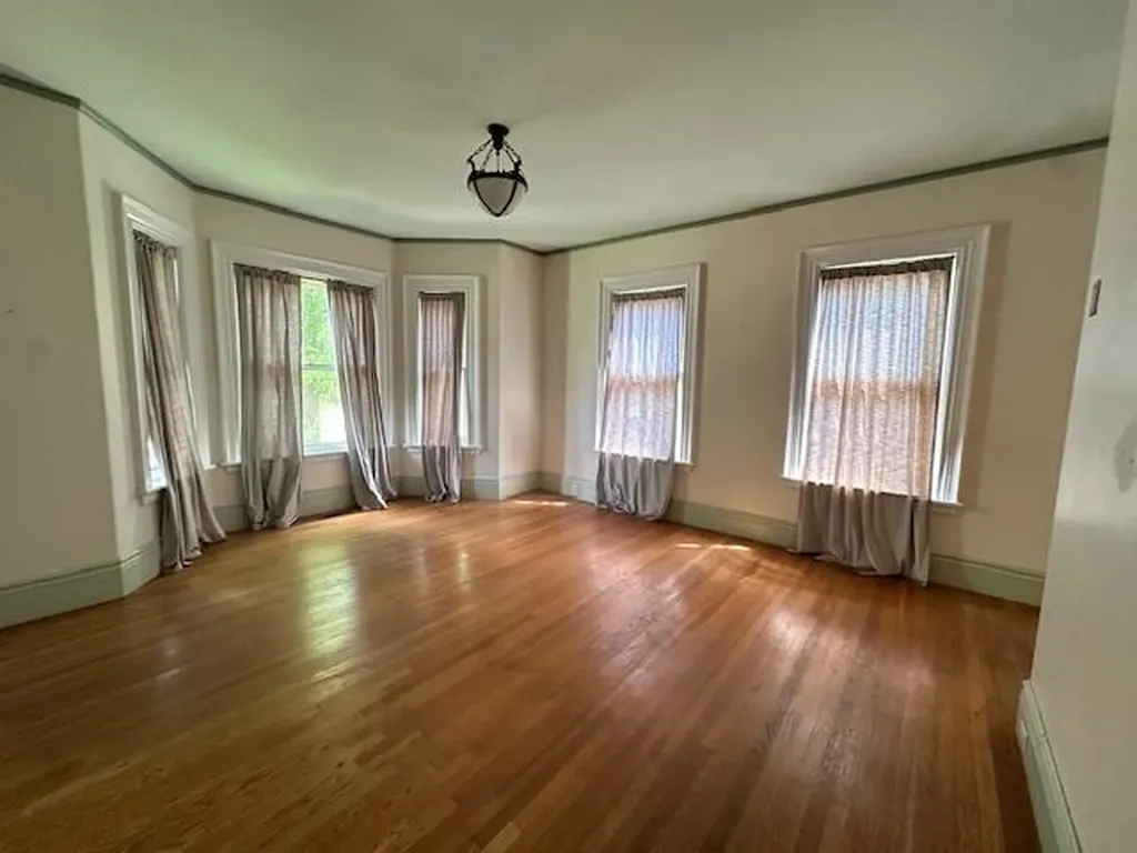 40 Oak Street Brattleboro VT 05301