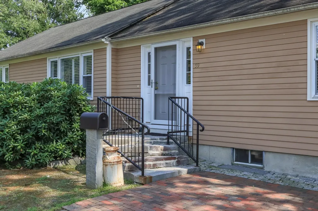 59 Noyes Street Concord NH 03301