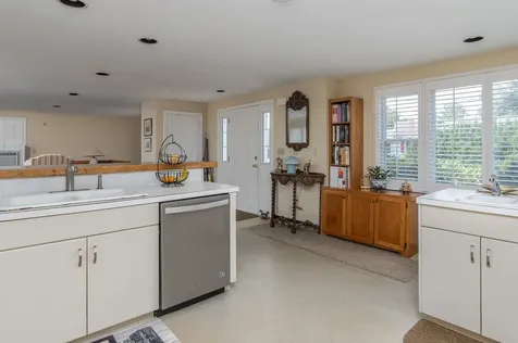 59 Noyes Street Concord NH 03301