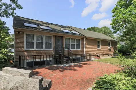 59 Noyes Street Concord NH 03301