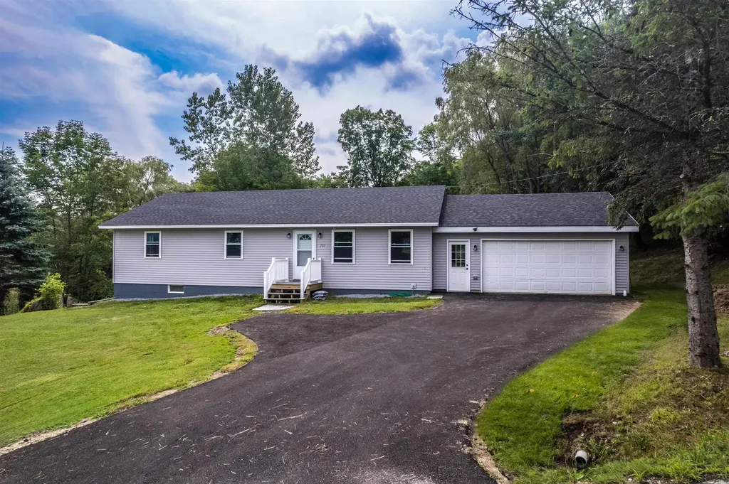 131 South Lane West Rutland VT 05777