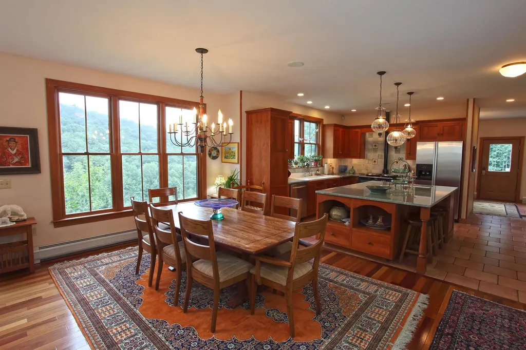 1917 Stowe Mountain Road Halifax VT 05358