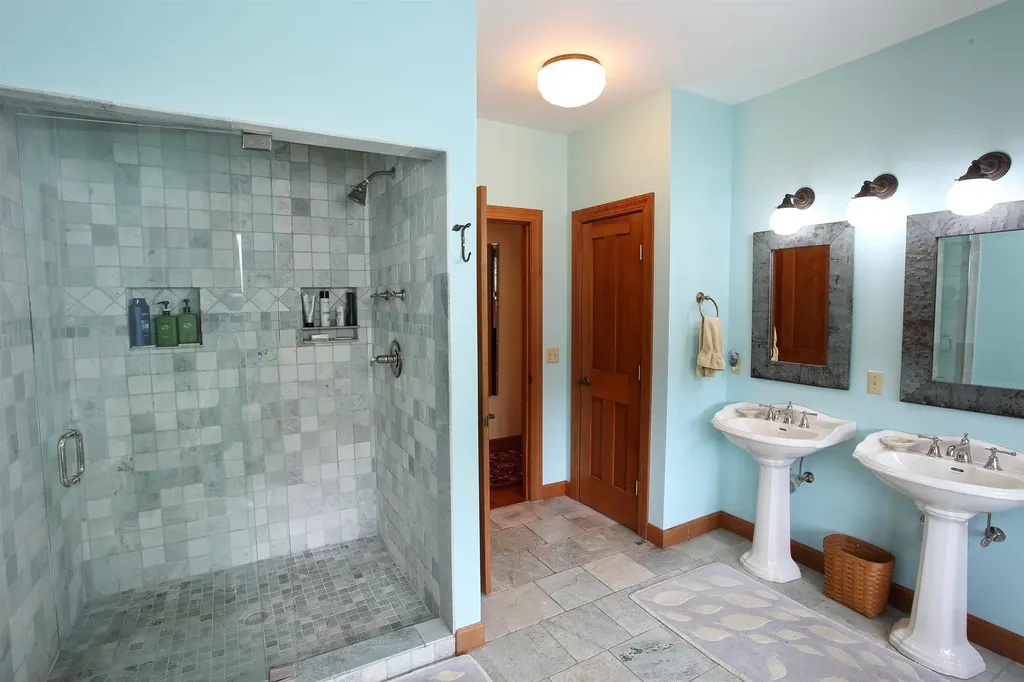 1917 Stowe Mountain Road Halifax VT 05358