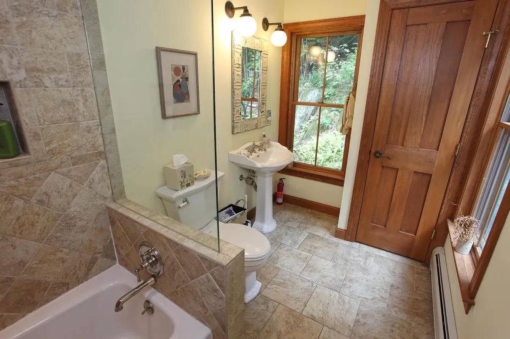 1917 Stowe Mountain Road Halifax VT 05358