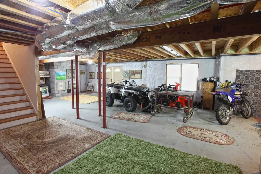 1917 Stowe Mountain Road Halifax VT 05358