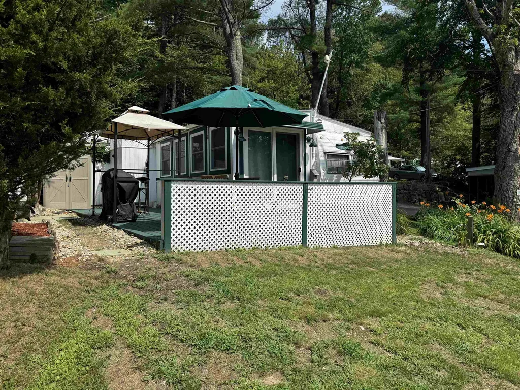 6 Viewland Court Alton NH 03810