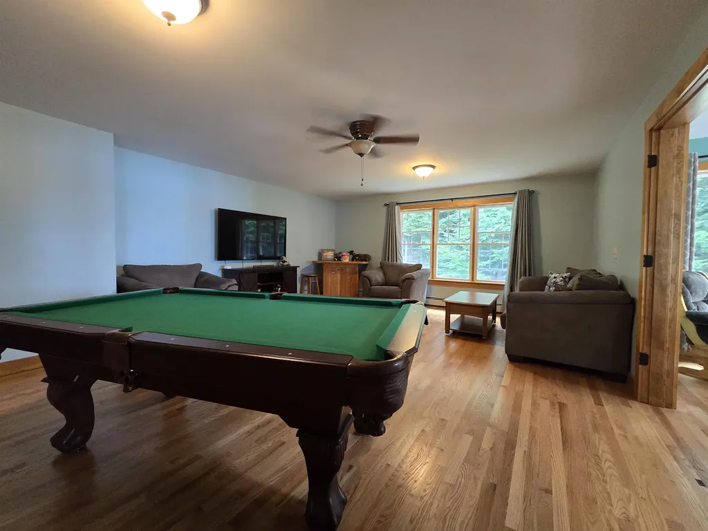 9 Country Lane New Durham NH 03855
