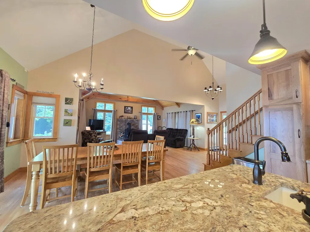 9 Country Lane New Durham NH 03855