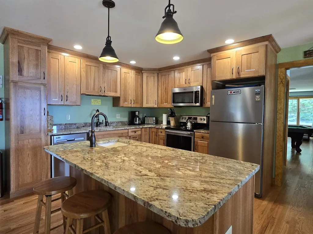 9 Country Lane New Durham NH 03855