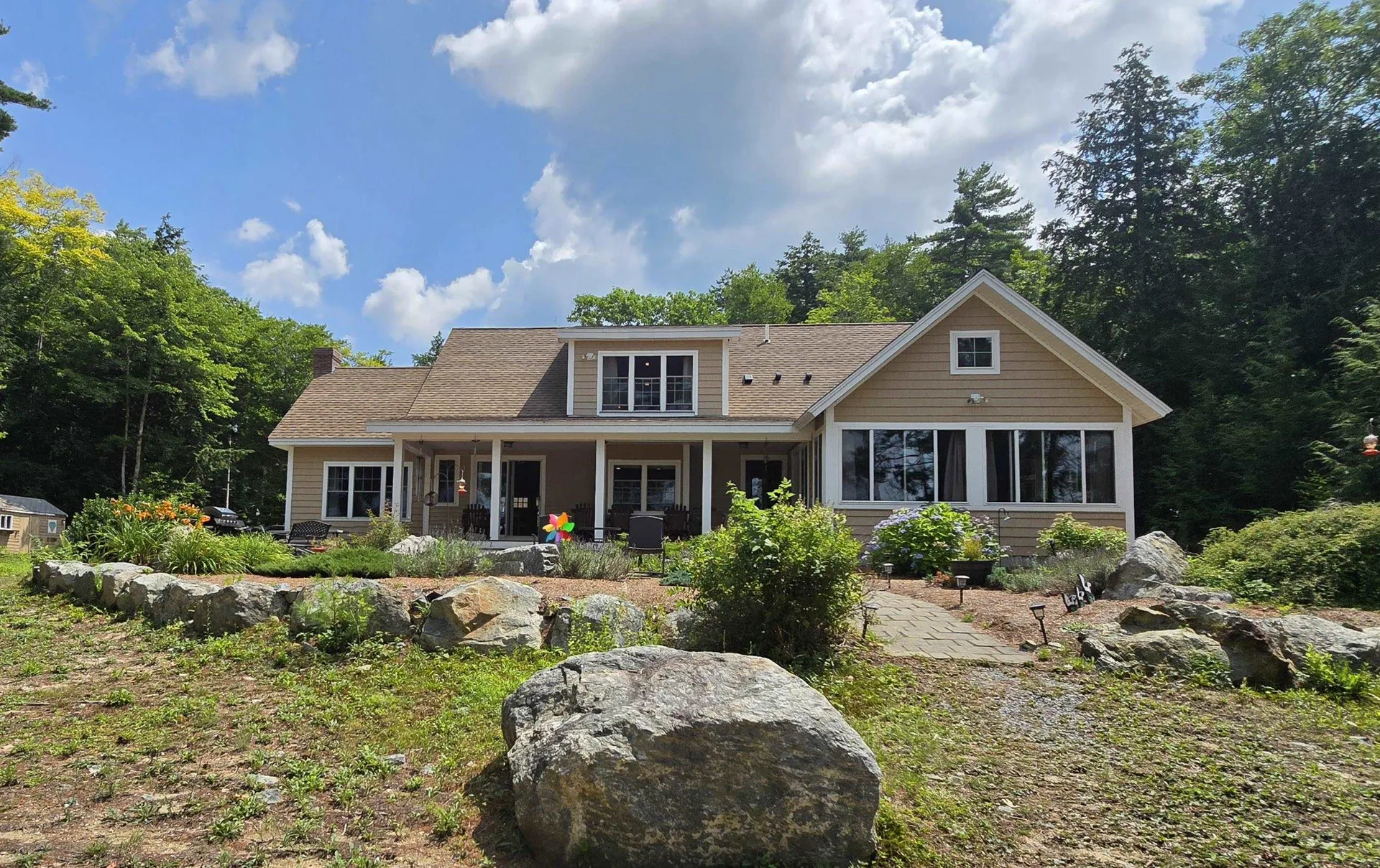 9 Country Lane New Durham NH 03855