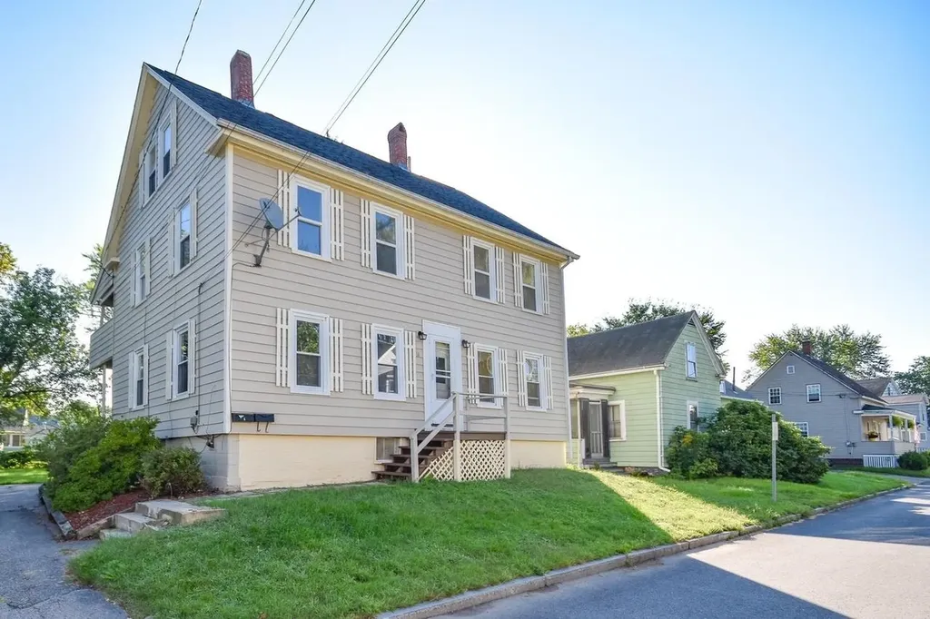 14 Second Street Somersworth NH 03878