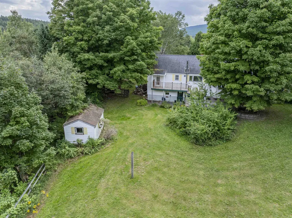 160 Nh Route 26 Colebrook NH 03576