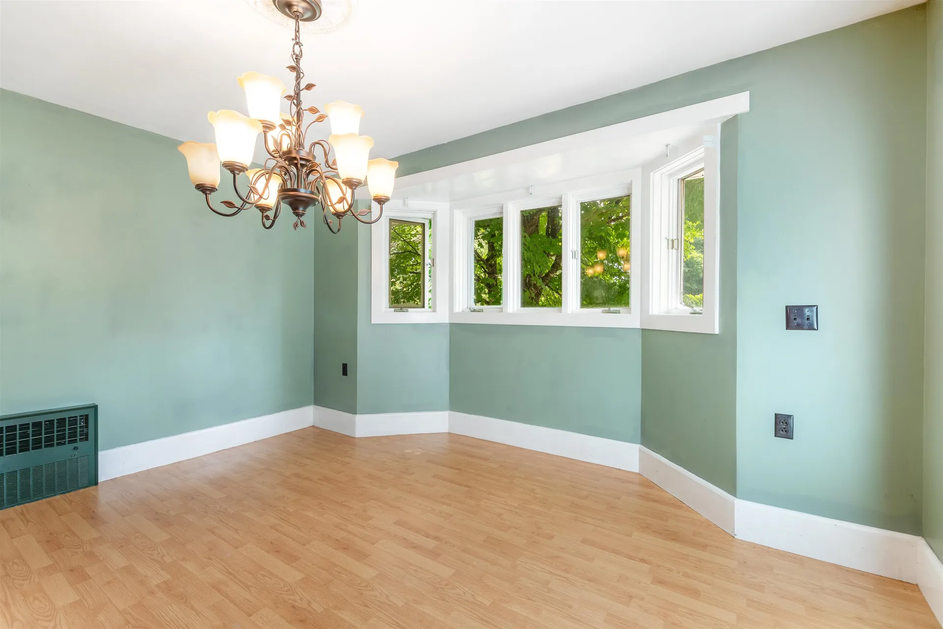 160 Nh Route 26 Colebrook NH 03576