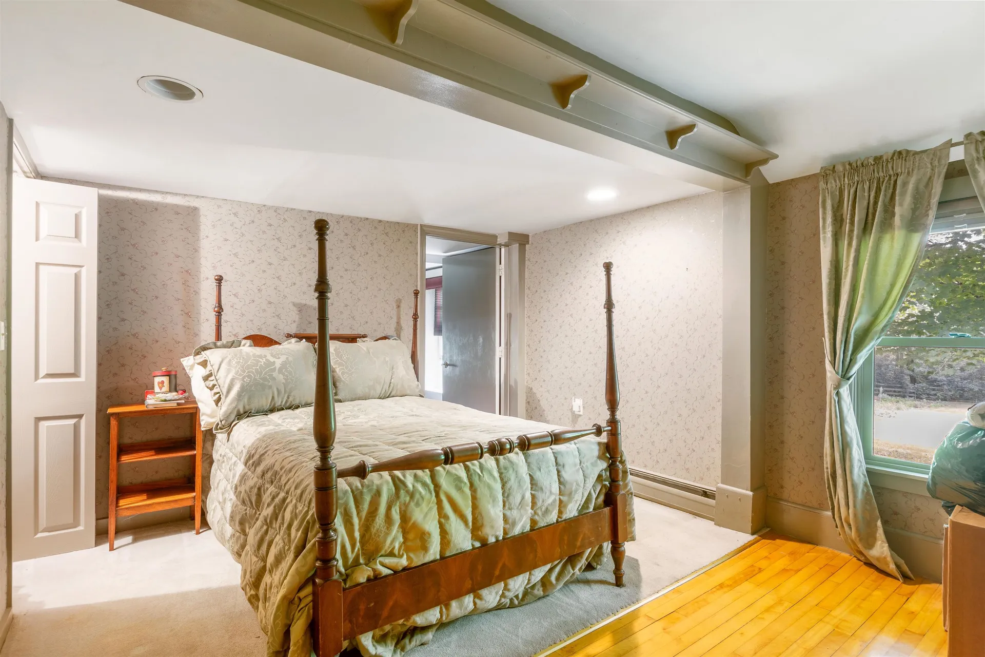 160 Nh Route 26 Colebrook NH 03576