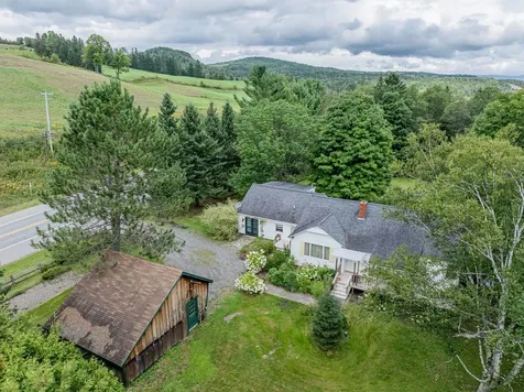 160 Nh Route 26 Colebrook NH 03576