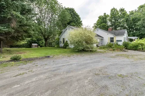 160 Nh Route 26 Colebrook NH 03576