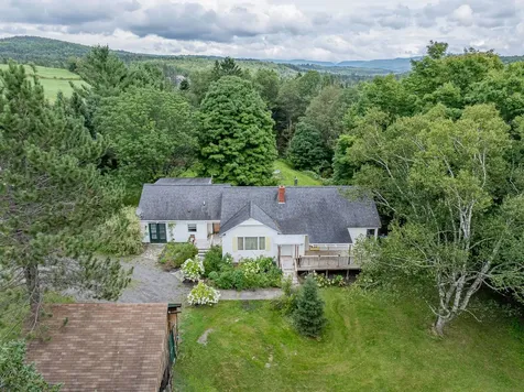 160 New Hampshire 26 Colebrook NH 03576