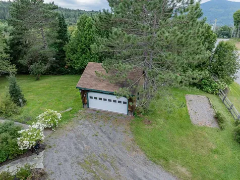 160 New Hampshire 26 Colebrook NH 03576