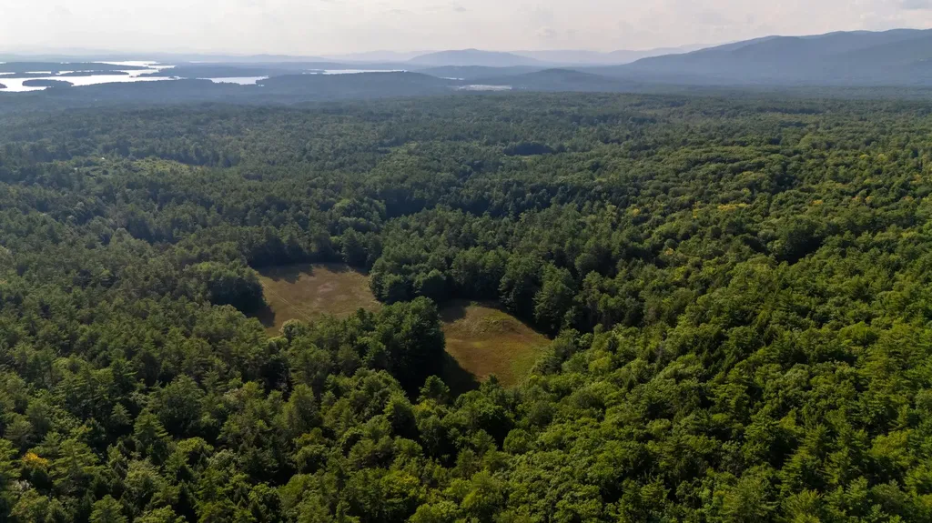 North Line Road Tuftonboro NH 03816