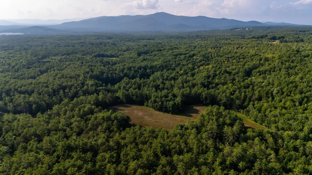 North Line Road Tuftonboro NH 03816