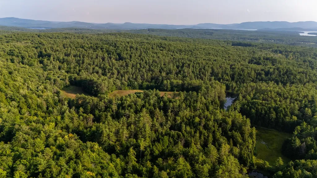 North Line Road Tuftonboro NH 03816