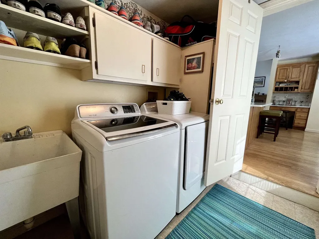 1 Alexander Drive Hampton NH 03842