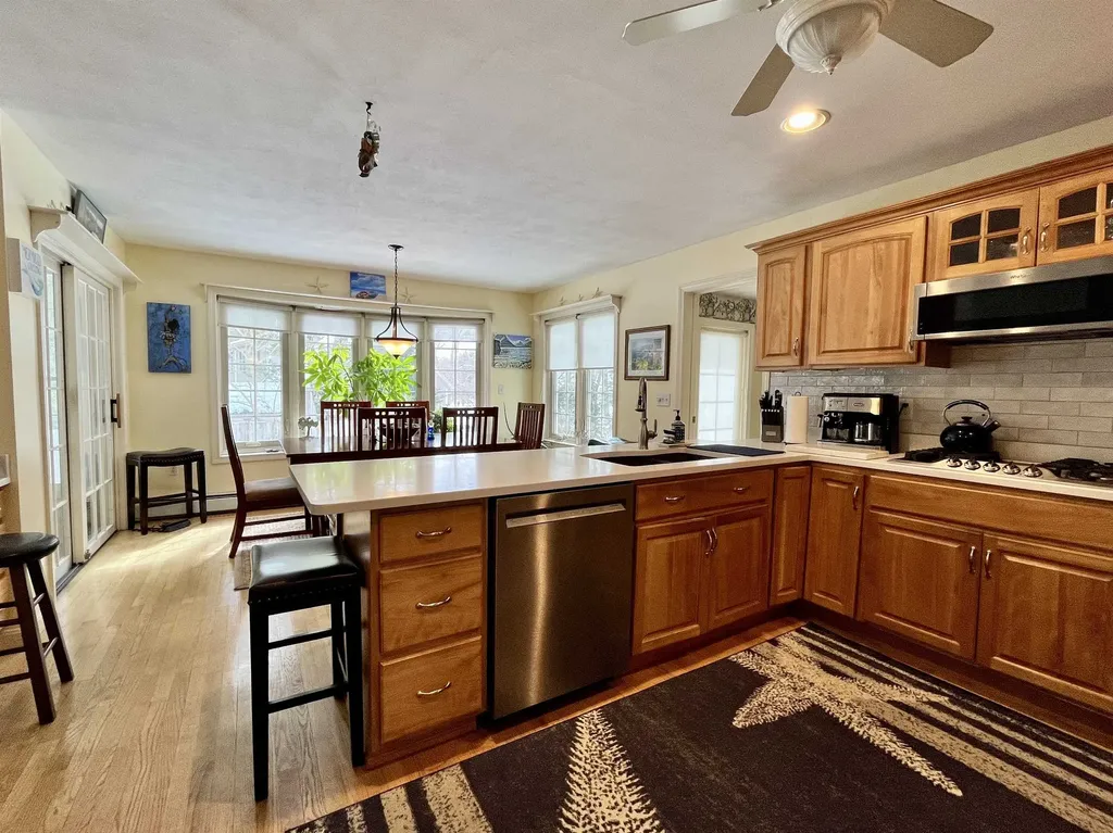 1 Alexander Drive Hampton NH 03842