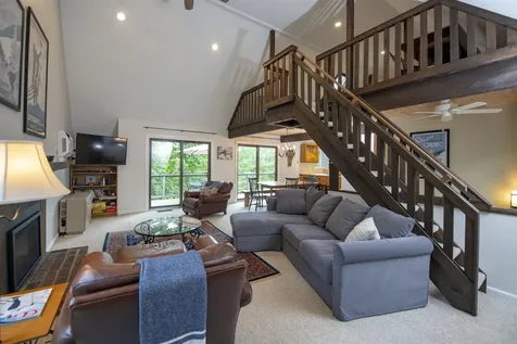 623 Williams Lane Hartford VT 05059