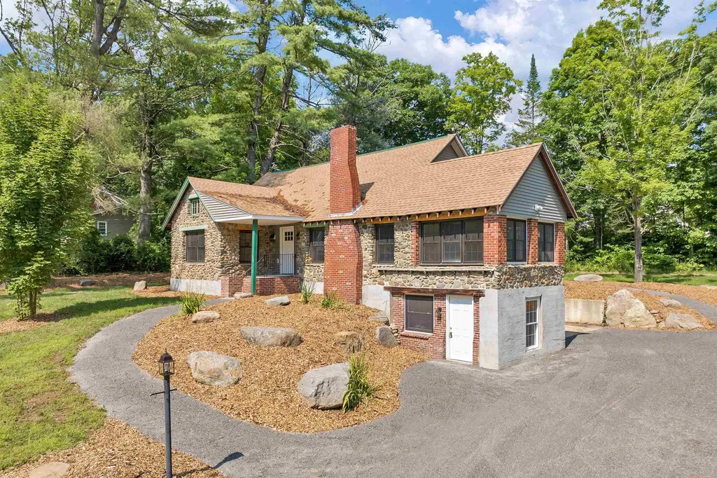 139 Pearl Street Franklin NH 03235