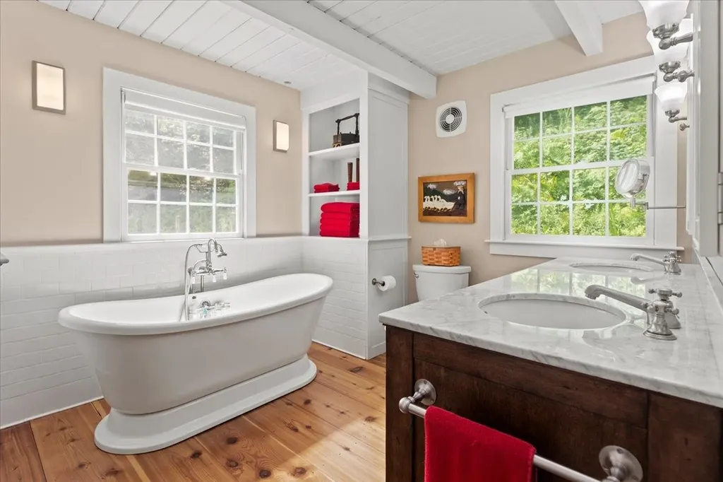 4958 Route 315 Rupert VT 05768