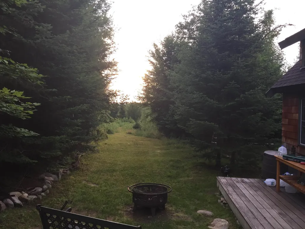 12 Rockwood Avenue Jefferson NH 03583