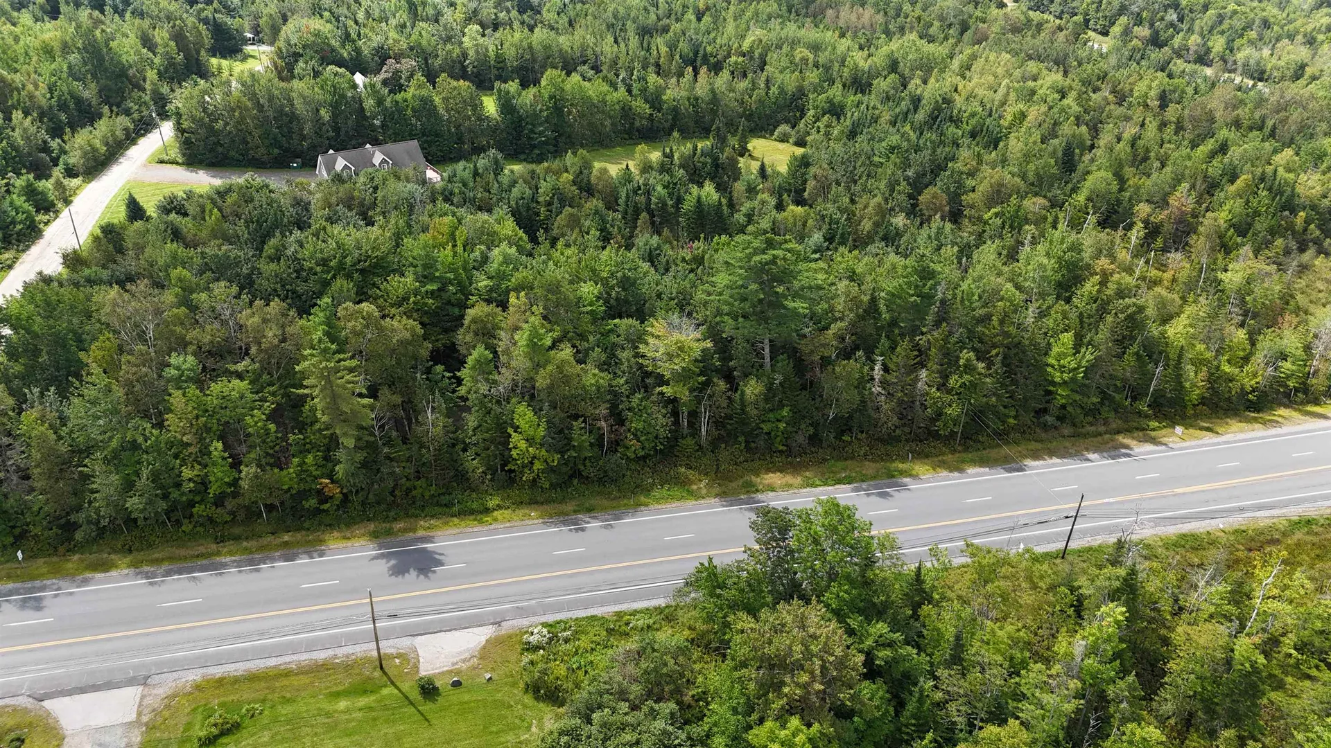 12 Rockwood Avenue Jefferson NH 03583